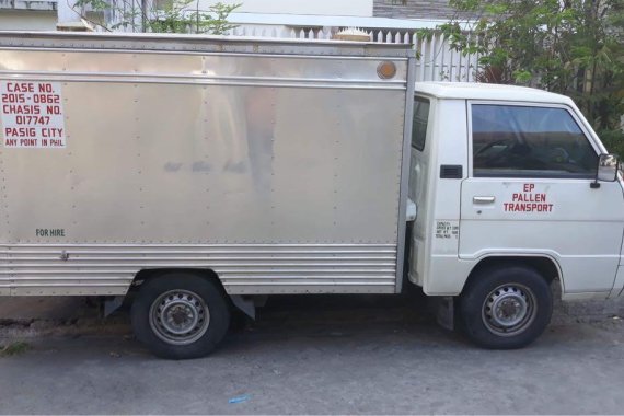 2013 Mitsubishi L300 for sale in Makati 