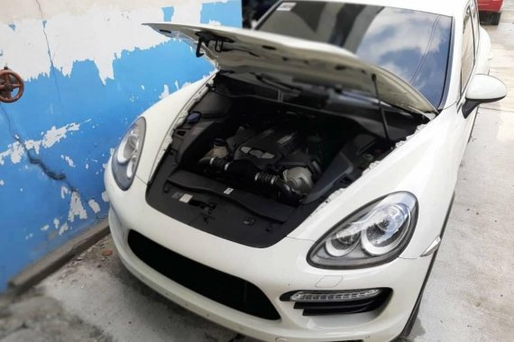 2014 Porsche Cayenne for sale in Laoag