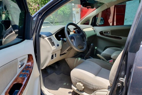 Sell Used 2016 Toyota Innova Manual Diesel in Quezon City 