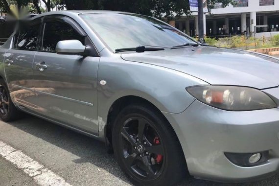 Mazda 3 2005 at 159000 km for sale 