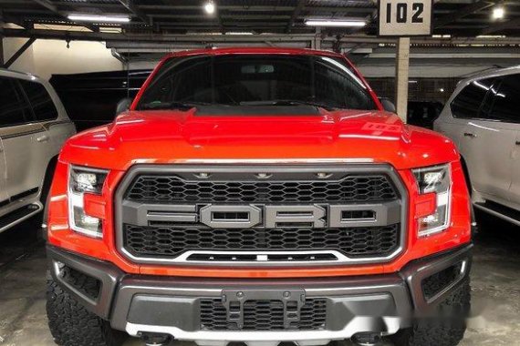 Selling Red Ford F-150 2019 Automatic Gasoline 