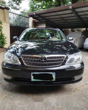 Black Toyota Camry 2005 at 81000 km for sale 