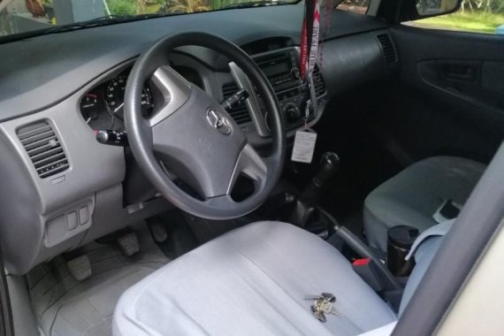 2012 Toyota Innova for sale in Cebu 