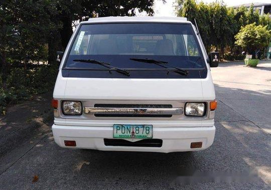White Mitsubishi L300 2010 for sale in Quezon City