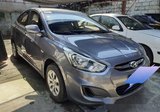 Selling Grey Hyundai Accent 2016 at 56000 km 