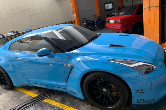 2009 Nissan Skyline for sale in Manila