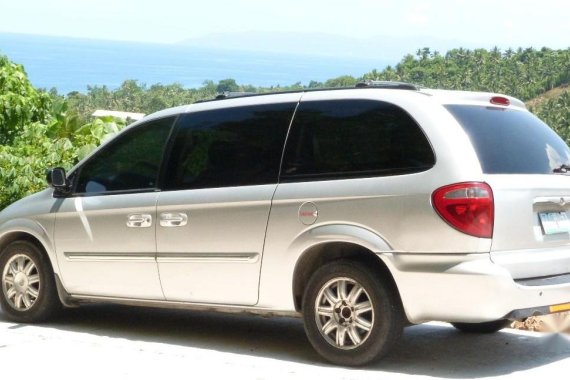 2005 Chrysler Town And Country for sale in Cabanatuan