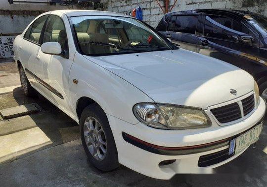 Selling White Nissan Sentra 2003 Automatic Gasoline at 157000 km