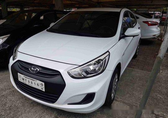 Sell White 2018 Hyundai Accent at 19319 km 