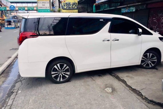 Used Toyota Alphard 2019 Van at 4500 km for sale in Manila 