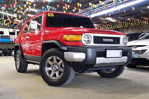 2016 Toyota FJ Cruiser 4x4 Automatic with Casa Records for sale in Quezon City