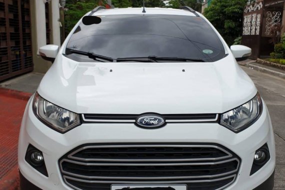 Selling White Ford Ecosport 2017 at 10000 km in Pasig 