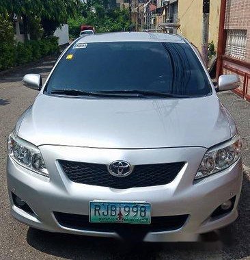 Silver Toyota Corolla Altis 2009 Automatic Gasoline for sale 