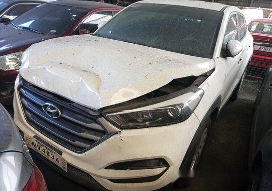 Sell White 2018 Hyundai Tucson at 15000 km 