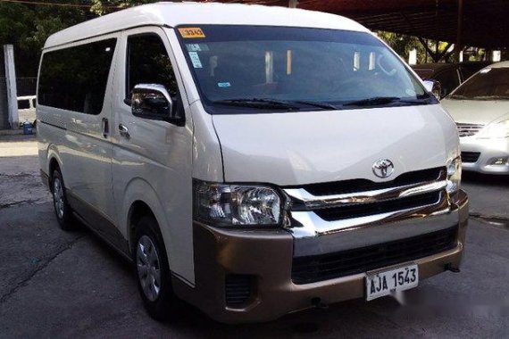 Toyota Hiace 2015 at 42000 km for sale