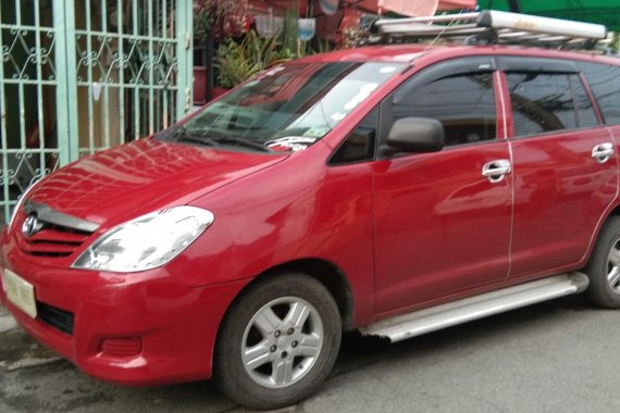 Used Toyota Innova J. 2010 diesel for sale in Las Pinas
