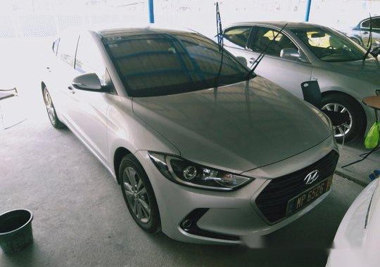 Silver Hyundai Elantra 2016 for sale in Quezon City 