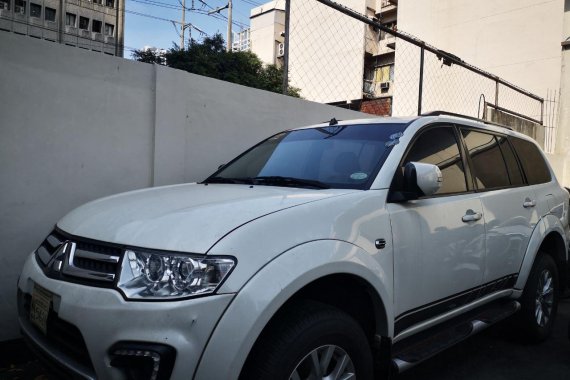 Selling 2nd Hand Mitsubishi Montero Sport 2015 in Makati 