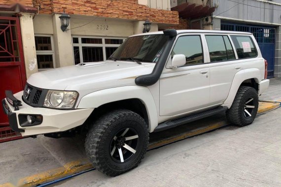 Nissan Patrol 2009 for sale in Manila