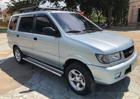 Silver Isuzu Crosswind 2001 for sale in Cebu 