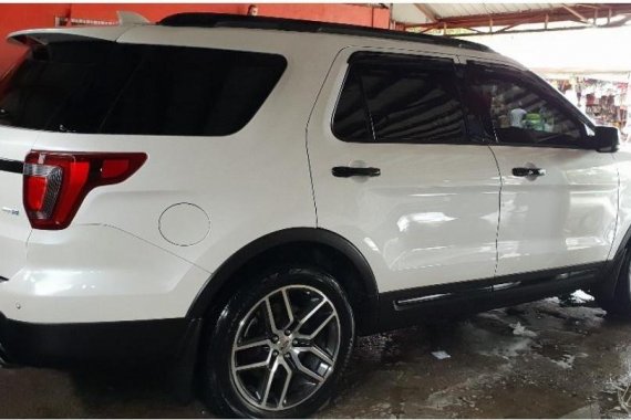 2016 Ford Explorer for sale in Makati 