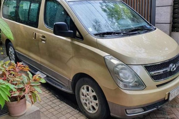 2009 Hyundai Starex for sale in Quezon City 