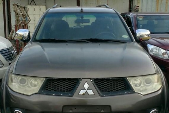 2013 Mitsubishi Montero sport for sale in Cainta