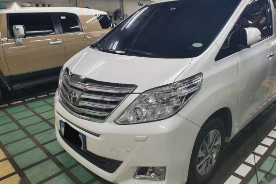 2013 Toyota Alphard for sale in Manila