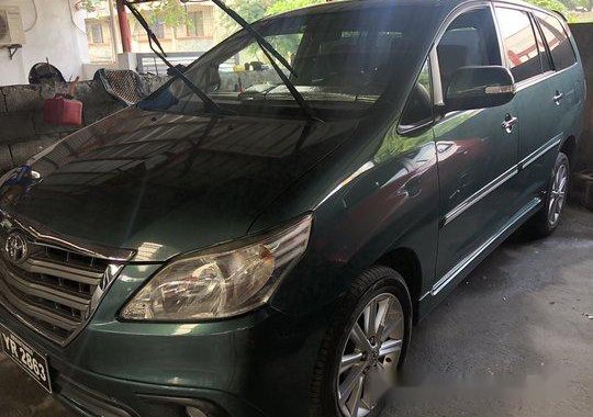Selling Green Toyota Innova 2015 Automatic Diesel