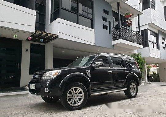 Selling Ford Everest 2015 at 40000 km