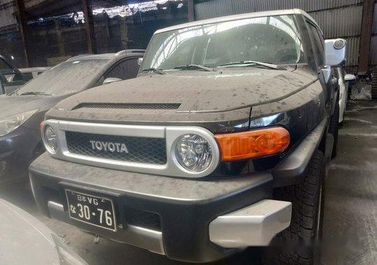 Selling Black Toyota Fj Cruiser 2016 Automatic Gasoline at 42000 in Makati