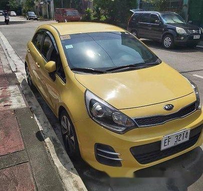 Selling Yellow Kia Rio 2016 at 18600 in Manila