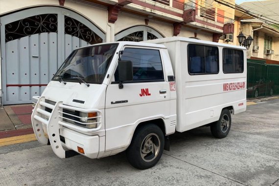1997 Mitsubishi L300 FB Manual Diesel for sale in Manila