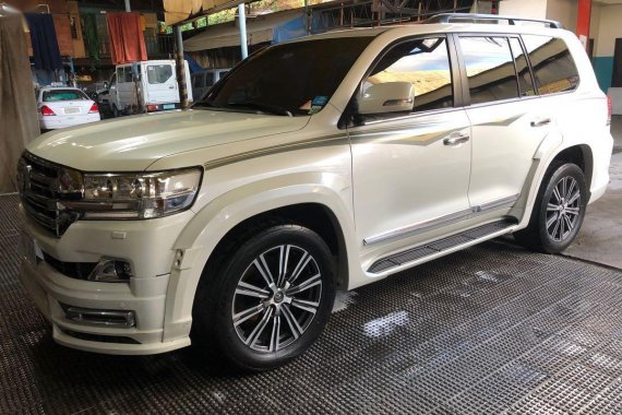Used Toyota Land Cruiser 2017 for sale in Pasig