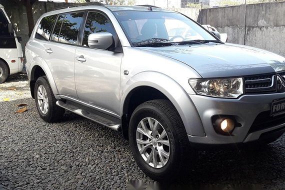 Selling Blue Mitsubishi Montero 2014 SUV/MPV at  Automatic Diesel in Manila