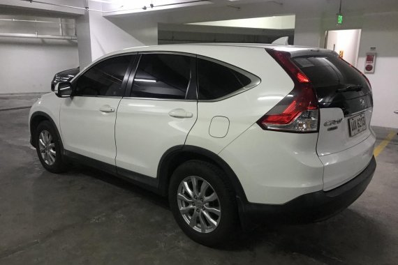 Sell White 2015 Honda Cr-V Automatic in Quezon City 