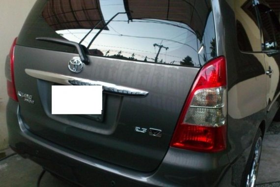 2011 Toyota Innova at 70000 km for sale 