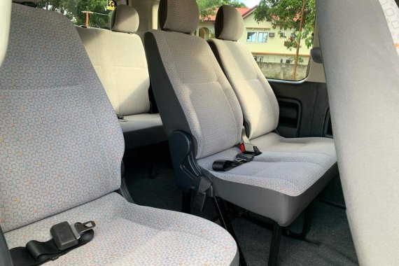 Sell White 2015 Toyota Hiace Manual Diesel in Las Pinas 