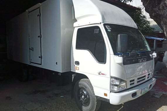 Isuzu Elf 2013 for sale in Cagayan de Oro