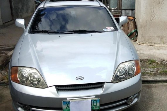 Selling 2004 Hyundai Tiburon Coupe in Dasmariñas