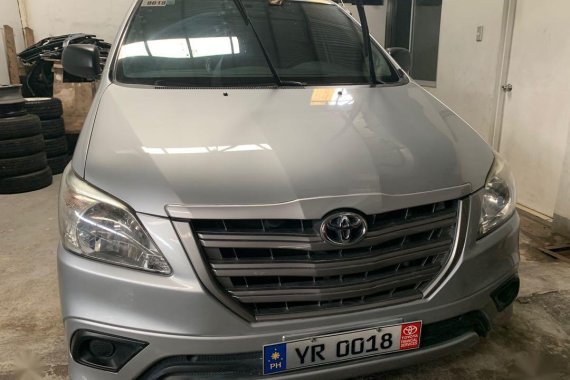 Selling Silver Toyota Innova 2015 Suv