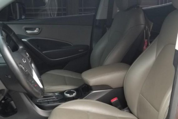 Used Hyundai Santa Fe 2013 for sale in Pasig