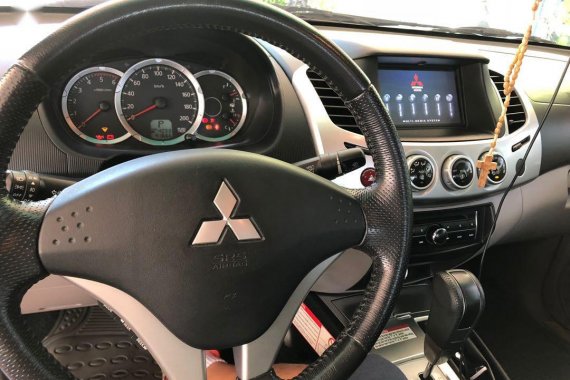 Mitsubishi Strada 2012 at 46000 km for sale in Taguig