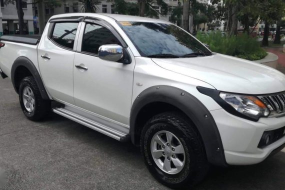 2015 Mitsubishi Strada for sale in Cainta