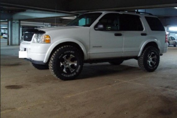 2005 Ford Explorer for sale in Makati 