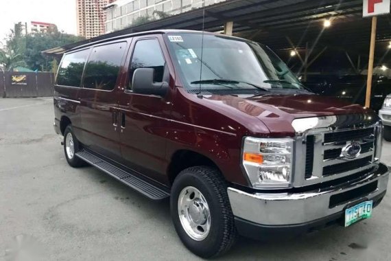 Selling Ford E-150 2011 Van in Manila