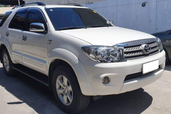 2011 Toyota Fortuner for sale in Mandaue 