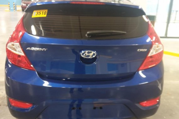Selling Hyundai Accent 2017 Hatchback in Mandaluyong 