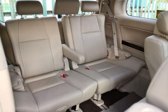 2012 Toyota Alphard for sale in Las Piñas