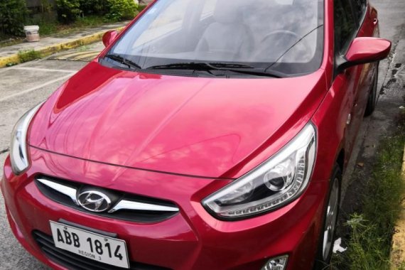 Sell Red 2014 Hyundai Accent in Makati 